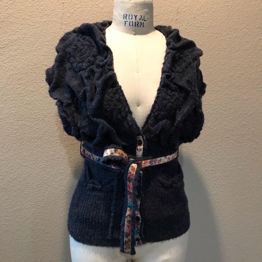 Anthropologie (yellow bird) S/M accent sweater